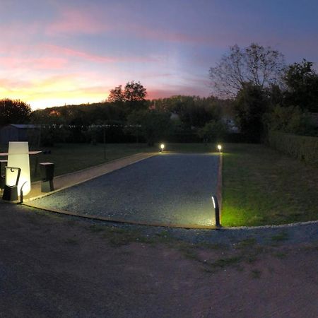 Villa Bergerac Avec Piscine ภายนอก รูปภาพ
